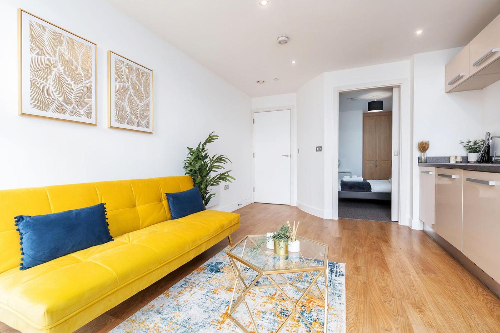 Exclusive Apartment - City Centre - Free Parking -Wifi Netflix- Juliet Balcony Leeds  Kültér fotó